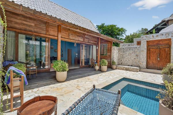 Villa Blue Style Pool Loft with Kitchen warnavillas, Забронировать  Отели Улувату с парковкой, Парковка