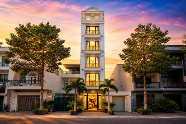 Thái Thịnh Hotel Phan Thiết, Забронировать  Отели Фантхьет с парковкой, рядом с Binh Thuan Bus Station, Парковка