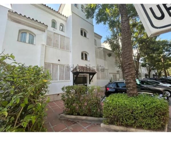 Apartamento en Elviria, Забронировать  Марбелья Коста-дель-Соль