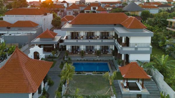 Lebak Agung Guest House, Забронировать  Отели провинции Бали с парковкой, Парковка