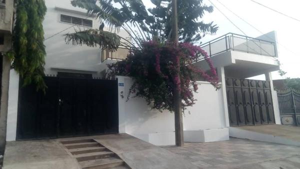Villa Fidjrossè, Cotonou, Забронировать  Котону Бенин