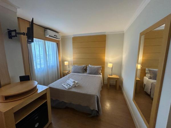 Hotel Aeroporto Congonhas com Piscina 2009 H, Забронировать  Бра Сан-Пауло