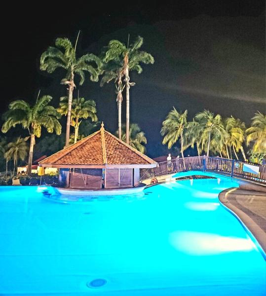 TI OASIS Dominica - Piscine et Plage Village-Club, 1 chambre 1 salon, Забронировать  Сент-Люс Ле-Марэн