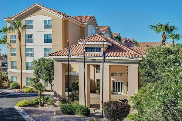 Homewood Suites Phoenix-Metro Center Hotel
