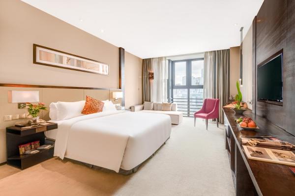 Lia Charlton Hotel Shenzhen