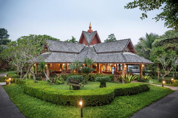 Phowadol Resort