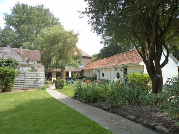 Auberge du Moulin d'Audenfort Guest House