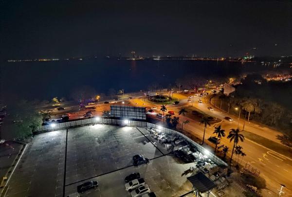 Comfortable stay with sea view, Забронировать  Кота-Кинабалу Сабах