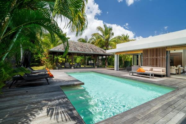 VILLA BRABANT - West Coast, Private Villas Resort, Забронировать  Ривьер-Нуар Западное побережье Маврикия