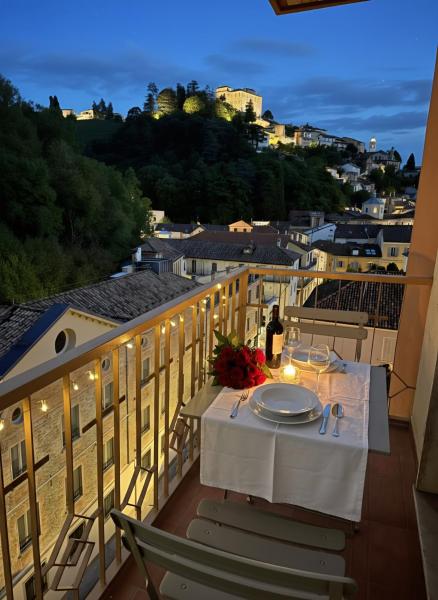 Canelli Wine Suites - Moscato & Barbera, Забронировать  Отели в центре Канелль, в центре