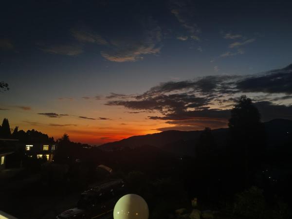 Drishya Stay with a view, Забронировать  Отели Мангпу с парковкой, Парковка