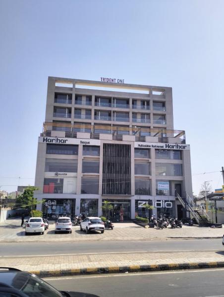 Hotel Su-Casa, Забронировать  Бхавнагар штат Гуджарат