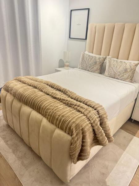 TKT - One Rosebank, Забронировать  Роузбенк Йоханнесбург