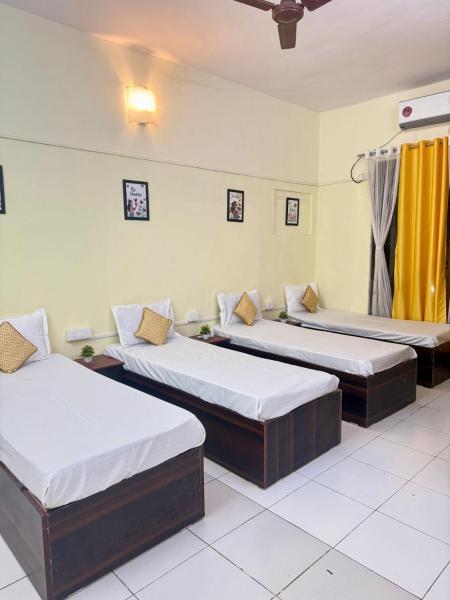 Elite Stays Viman Nagar, Забронировать  Отели штата Махараштры с парковкой, Парковка