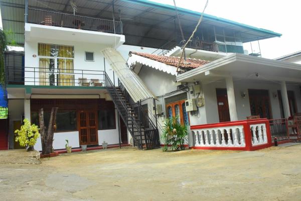 Eco Transit Udawalawe, Забронировать  Отели Ratnapura District с парковкой, Парковка