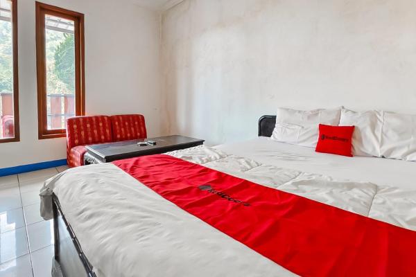 RedDoorz near Treetop Adventure Kopeng, 预订  Kopeng 中爪哇省