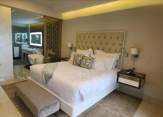 Deluxe Room at Garza Blanca Los Cabos, Забронировать  Кабо-Сан-Лукас Лос-Кабос, рядом с Los Cabos Corridor