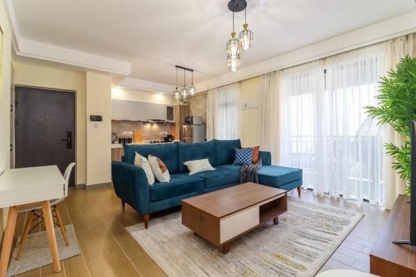 beautiful two bedroom apartment with heated swimming pool fully equipped gym ample parking space and relaxing rooftop with breathtaking city views, Забронировать  Отели Найроби с парковкой, рядом с Nairobi Arboretum, Парковка