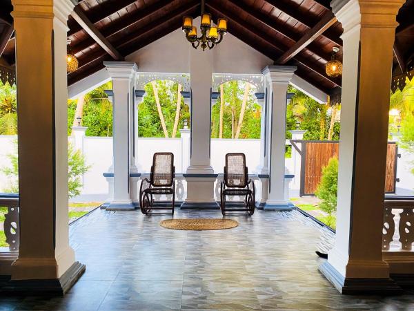 Sea Turtles Boutique Bungalow, Забронировать  Отели Округа Галле с парковкой, Парковка