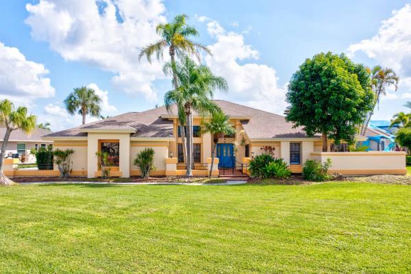 Villa Abaco - Escape to Paradise - Come In, Feel Good and Relax, Забронировать  Кейп-Корал Southwest Florida