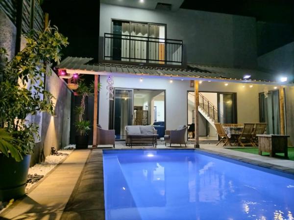 Villa Pierre Precieuse Private pool and garden, Забронировать  Отели Северного побережья Маврикия с бассейном, Бассейн
