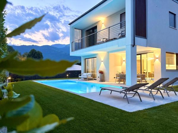 Villa Lake Luxury, Забронировать  Колико Озеро Комо