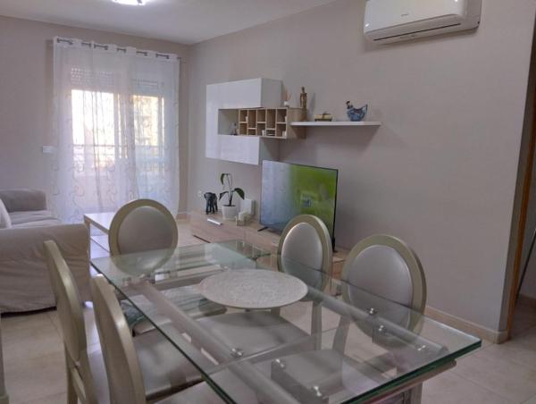 Apartamento Las Lagunas De Mijas, Забронировать  Отели Фуэнхирола с парковкой, Парковка