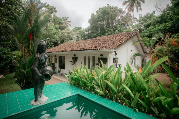 Jungle Villa Retreat, Забронировать  Отели Округа Галле с парковкой, Парковка