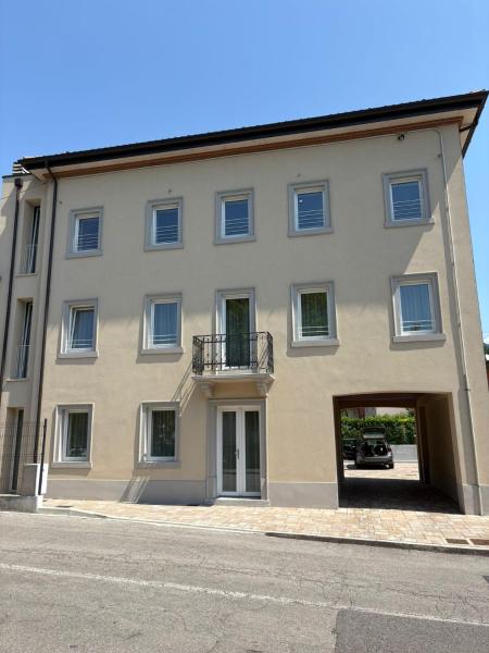 Hillside House Sant\Andrea, Забронировать  Отели Венето с парковкой, Парковка