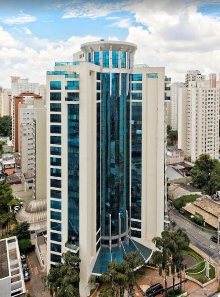 Aparthotel em Moema - centro de convenções, Забронировать  Отели Сан-Паулу с парковкой, Парковка