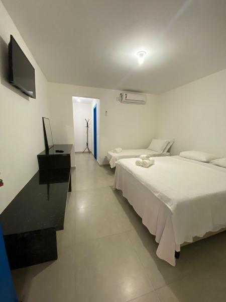 Grega 108 Suites Centro Vila do Abraao, Забронировать  Ангра-дус-Рейс Costa Verde