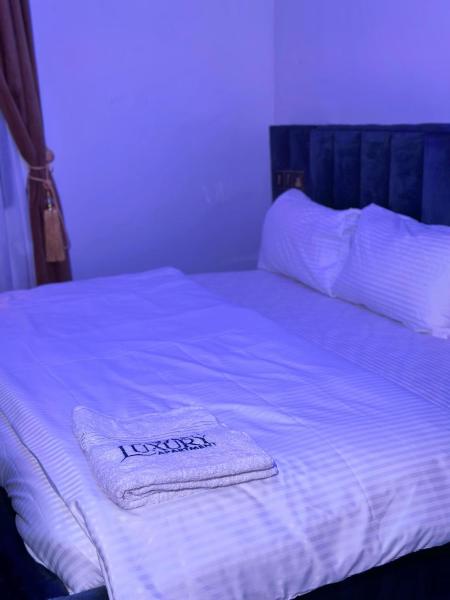 Staycon Luxury Apartments, Забронировать Апартаменты/квартира Асаба Нигерия