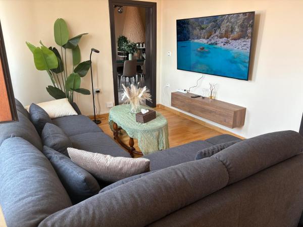Relax & Sunshine - Modern 2BR Apartment, 100m2, nature view, 30 min from San Teodoro - Ideal for families, groups & Smartworkers, Забронировать  Беркидда Sardinia North