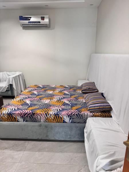 Minhas Villa, Забронировать  Bang Tao Beach провинция Белуджистан