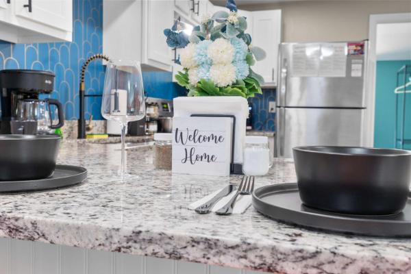 Stylish, 5 Queen Beds, 2 Mi To Mohegan, Забронировать  Норидж штат Коннектикут