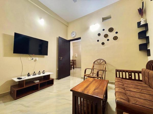 Saraa Homes Fully Furnished 2BHK Apartment, Забронировать  Kulattūr штат Керала
