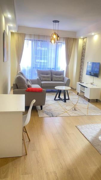 spacious one bedroom apartments with breathtaking city views swimming pool ,well equipped gym ,child playground and ample parking space, Забронировать  Отели Найроби с парковкой, рядом с Nairobi Arboretum, Парковка