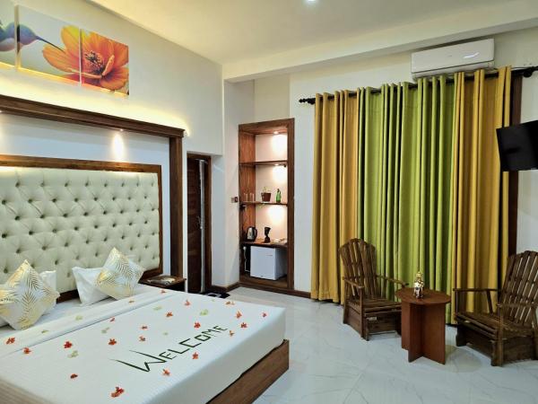 Aurora White Bungalow Kandy, Забронировать  Отели Округа Галле с парковкой, Парковка