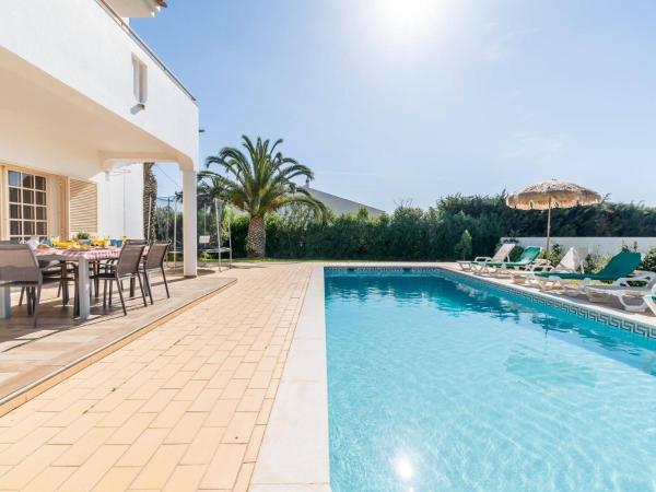Villa Paradis Paraiso com piscina privada em Albufeira, Забронировать  Албуфейра Барловенто