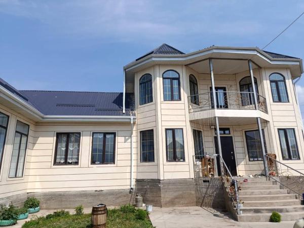 GUEST HOUSE EcoNest & HORSE RIDING TOURS TO SONG-KOL LAKE, Забронировать  Кызарт 