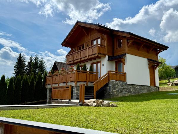 Villa Bergbliss, Забронировать  Отели Яблоница с парковкой, Парковка