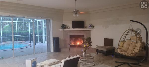 Elegant Hideaway with Heated Pool, Spa & Reclining Bliss, Забронировать  Валрико штат Флорида