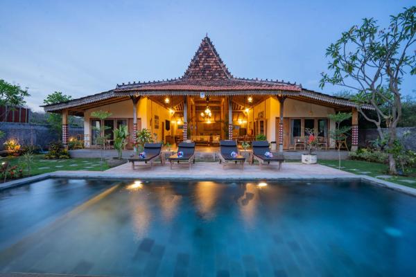 Hita Joglo Villa, Забронировать  Отели провинции Бали с парковкой, Парковка
