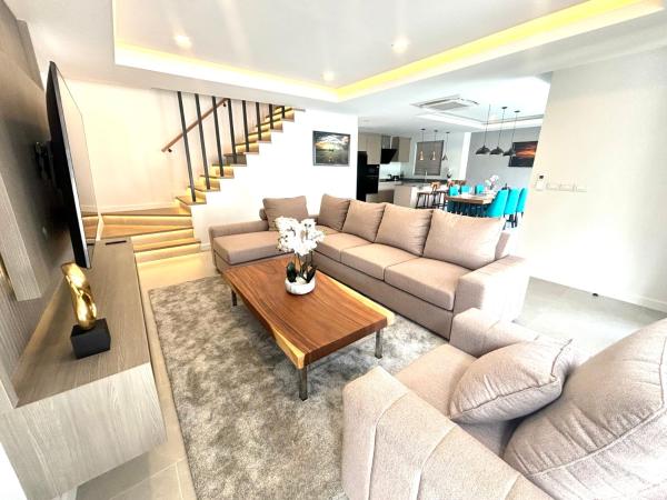Zensiri Stylish Brand New Pool Villa, Забронировать  Паттайя Чонбури