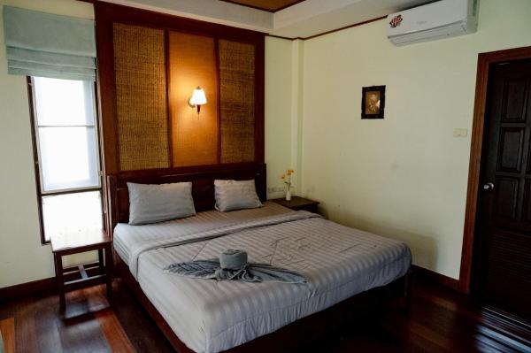 Moonlit Garden, Забронировать  Ban Dan Kao Чанг