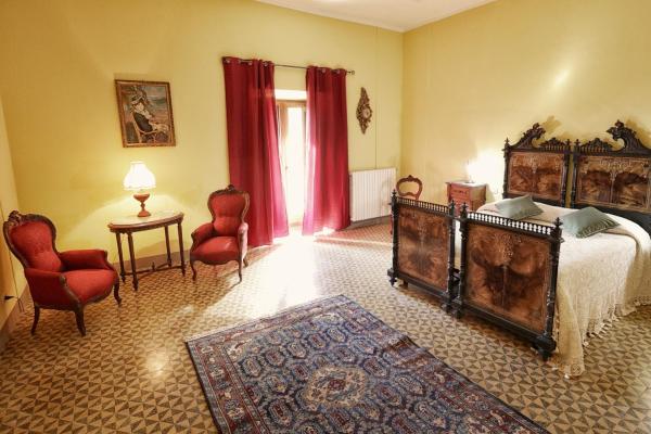 Palazzo Massa, Забронировать  Пачентро Национальный парк Майелла