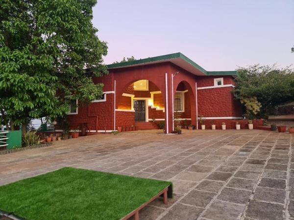 Shalgar Villa The Homestay, Забронировать  Отели Сатара с завтраком, Завтраки