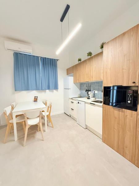 Travel Habitat Oceanografic Suites, Забронировать  Валенсия Коста-де-Валенсия, рядом с Торговый центр El Saler
