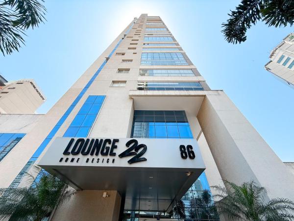 STAY Lounge 22, Забронировать  Отели Гояния с парковкой, Парковка
