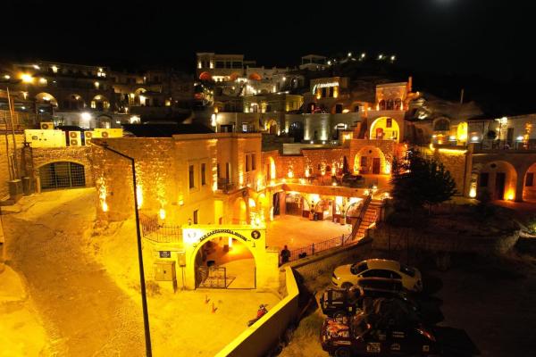 Zen Cappadocia House, Забронировать  Отели Гёреме с парковкой, Парковка